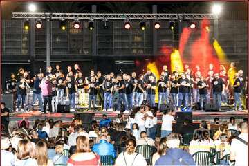 Los Nietos de SaryMánchez celebran su 10 aniversario dando la murga en Telde/Ildefonso Rodríguez.